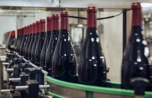 La vitivinicultura global enfrenta menor consumo y caída de exportaciones