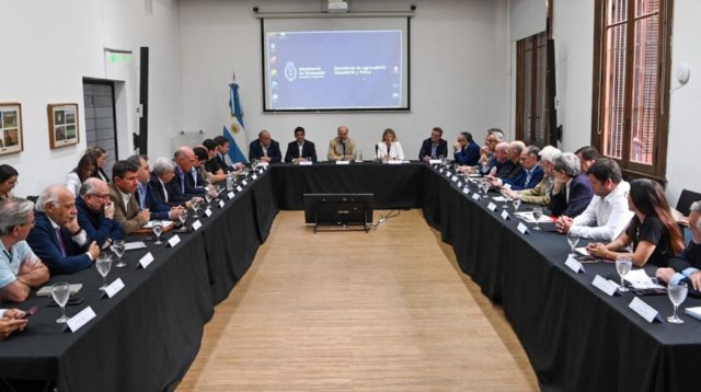 Captura de pantalla_11-11-2025_211036_www.argentina.gob.ar (1)