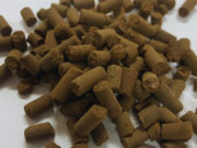Presentan un pellet biofertilizante que mejora la estructura del suelo