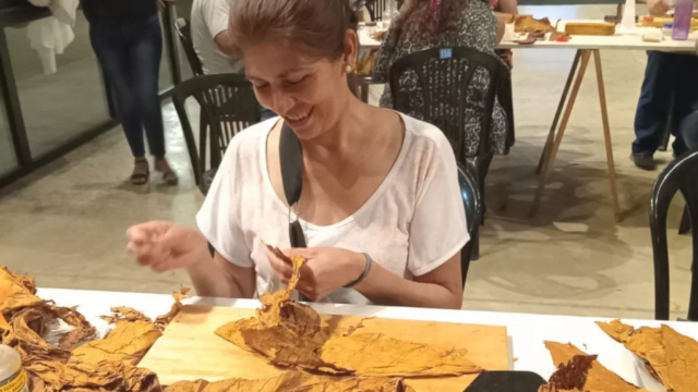 fe4a0750-e566-487e-a8a3-c3cb98cd1f44 (1)