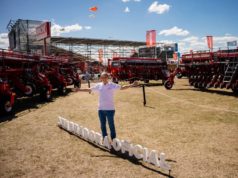 Potencia y precisión en sembradoras y tractores