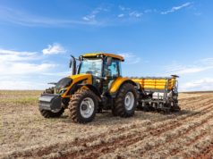 Valtra refuerza su oferta de tractores y servicio en el país