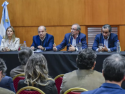 Rutas, caminos productivos y trenes, en la agenda de Salta